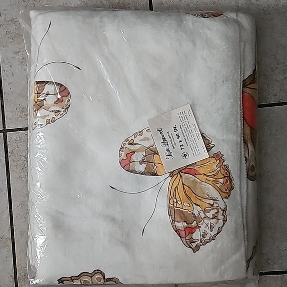 Vintage Lady Pepperell Baby Blanket Ivory With Butterflies 72 X 90 In - Picture 2 of 2
